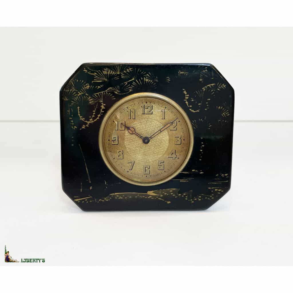 Lacquered Art-deco desk clock, 9 cm x 8 cm, (Deb. XXth) 3