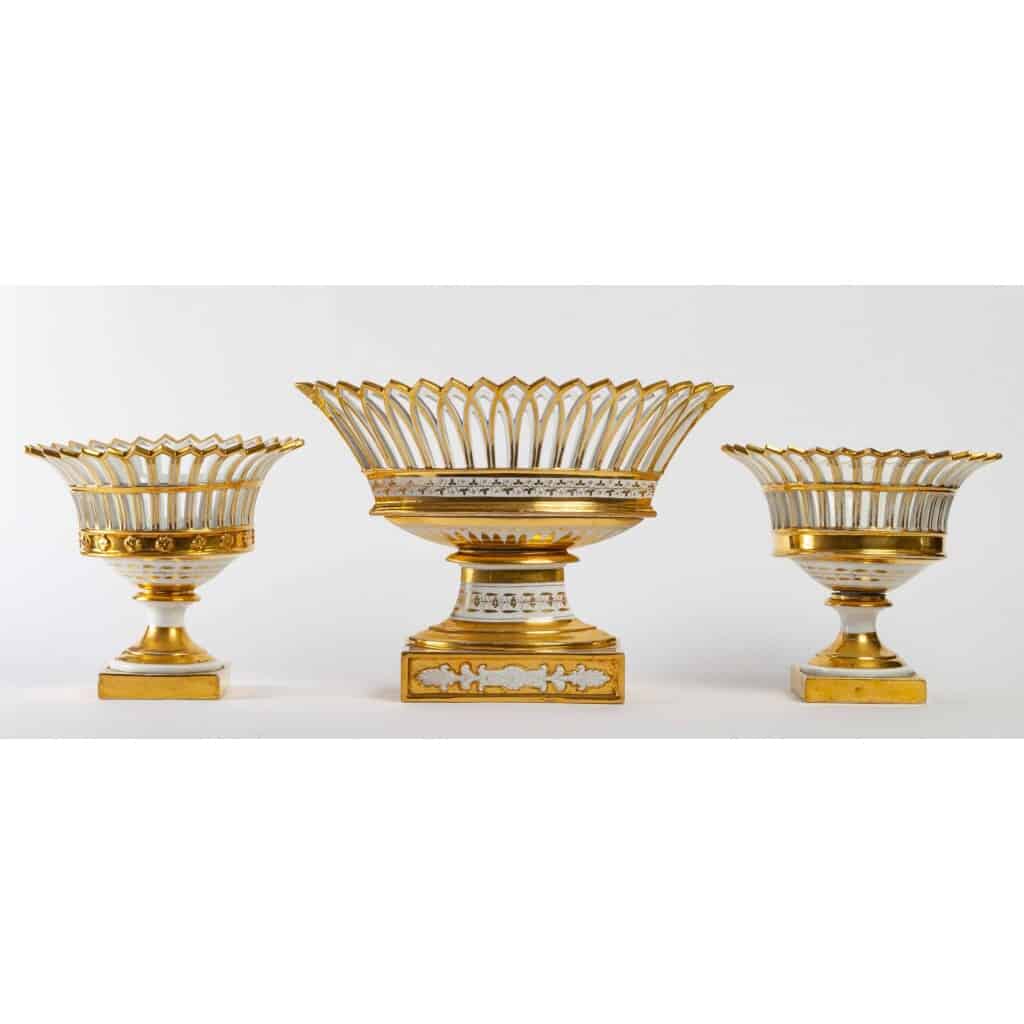 3 Porcelain de Paris cups (white and gold) 4