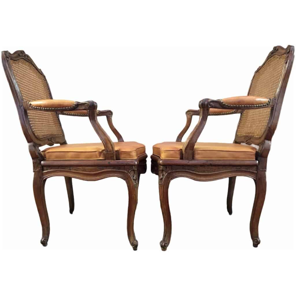 Paire de fauteuils d’époque Régence en bois naturel estampillés Jean Avisse 6