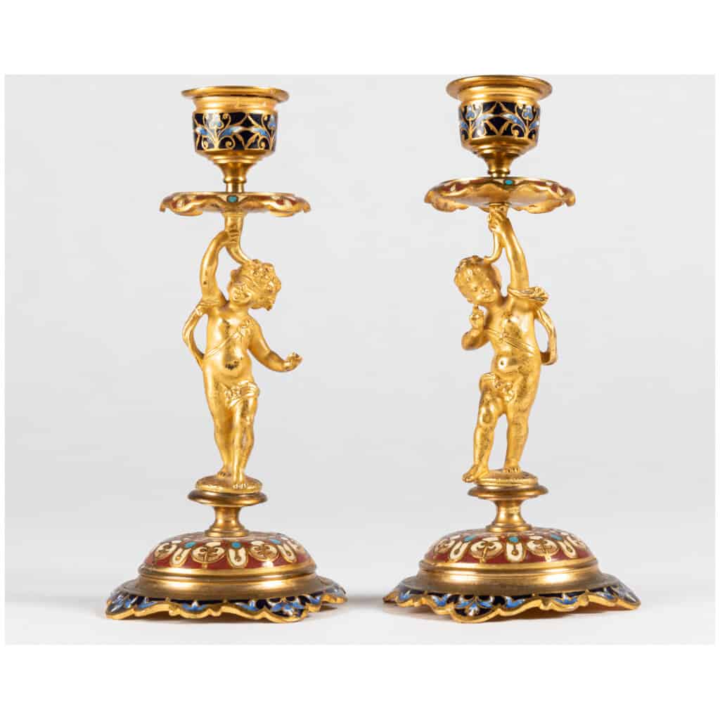 Pair of small candlesticks for babies in gilded bronze and cloisonné enamels, XIXe 3