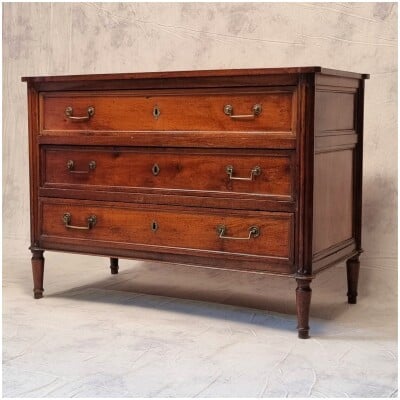 Louis Period Commode XVI – Walnut – 18th