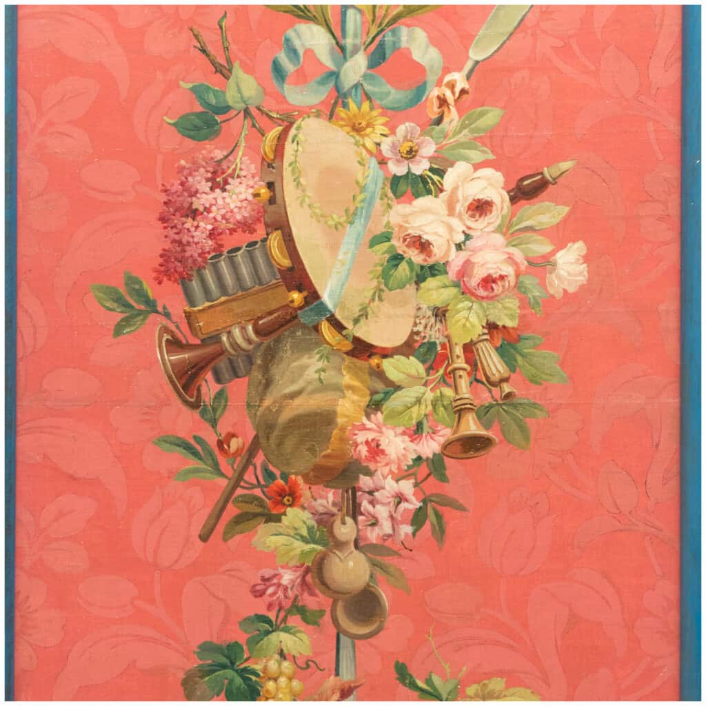Paire de grandes toiles décoratives aux bouquet de fleurs, de style Louis XVI, XXe 5