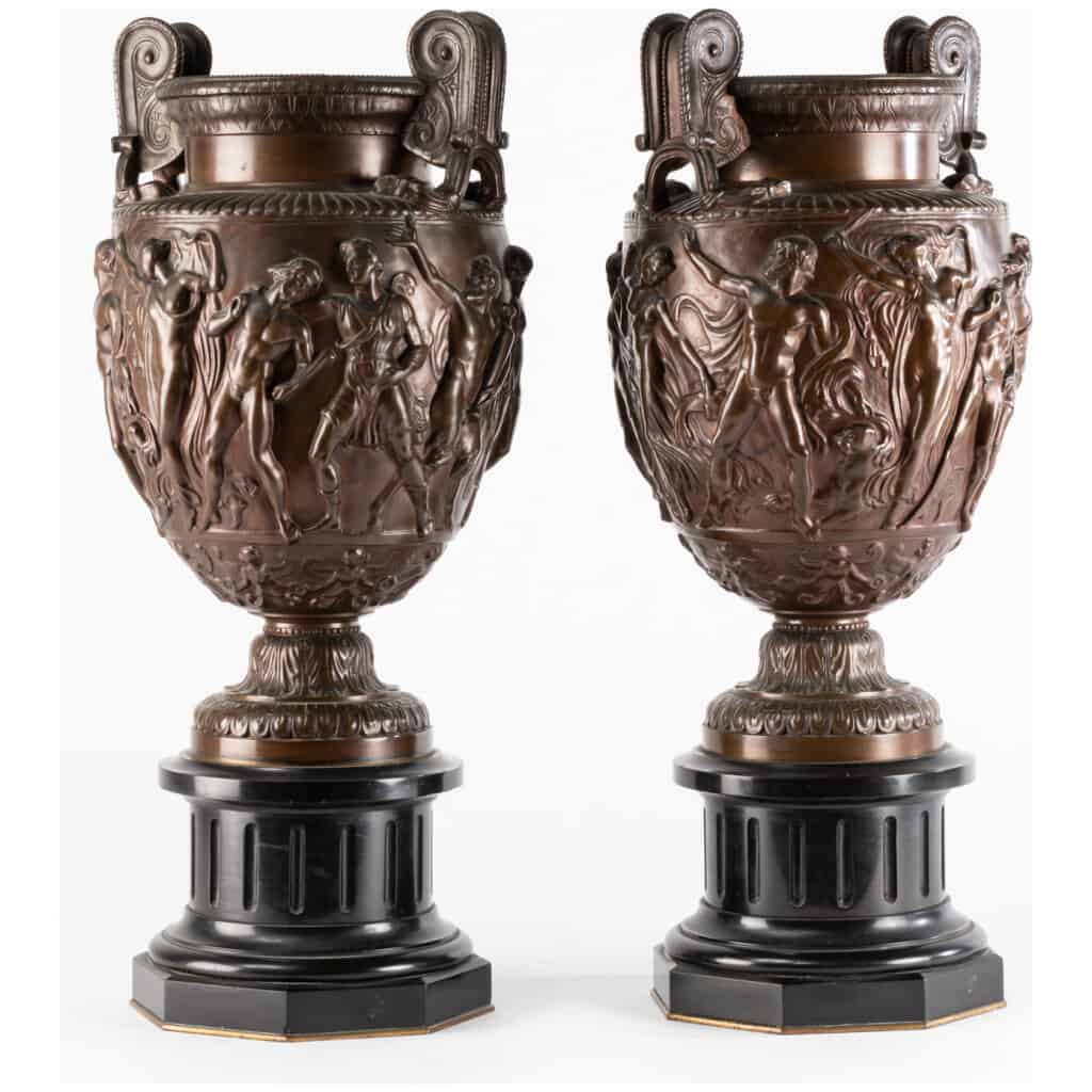 Ferdinand Barbedienne (1810-1892), Pair of bronze cassolettes on a black marble base, XIXe 8