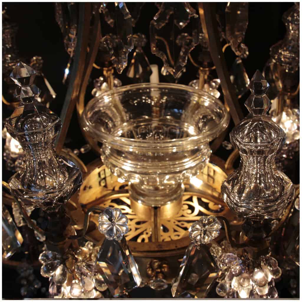 Lustre aux fruits en cristal taillé et bronze doré, XIXe 8