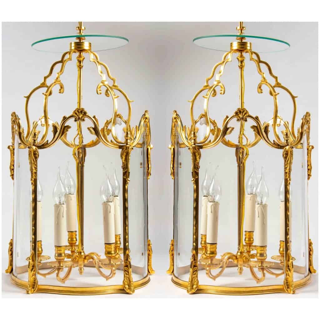 Pair of Louis XV style lanterns. 3