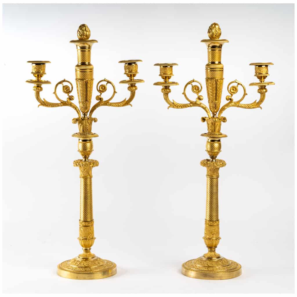 Paire de candélabres à bouquets amovibles en bronze ciselé et doré époque Empire vers 1810 3