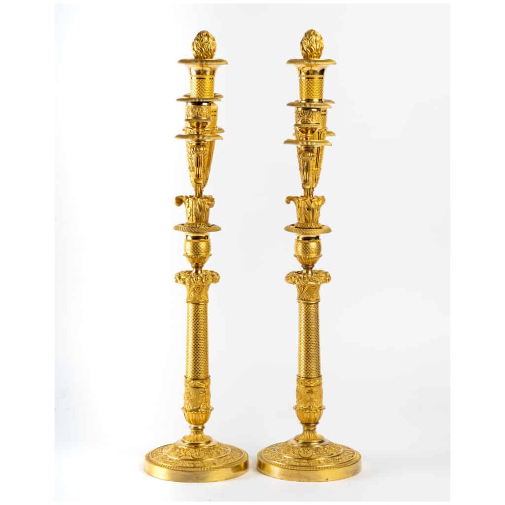 Paire de candélabres à bouquets amovibles en bronze ciselé et doré époque Empire vers 1810 4