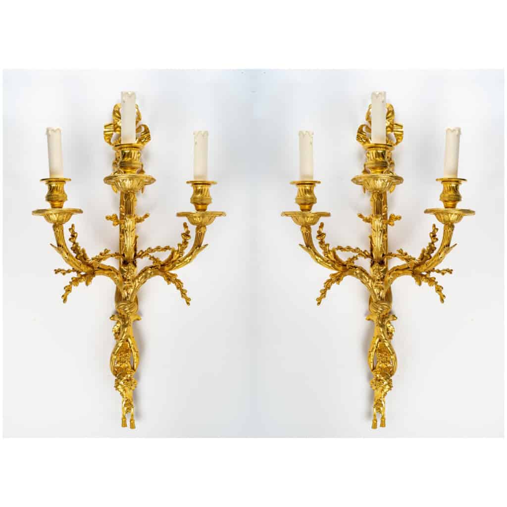 Paire d’appliques de style Louis XVI datées de 1881. 11