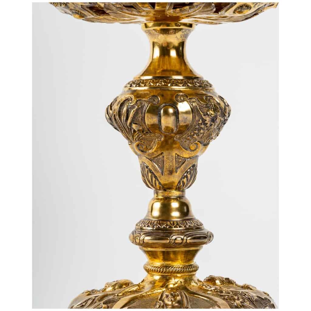 Ciborium. 9