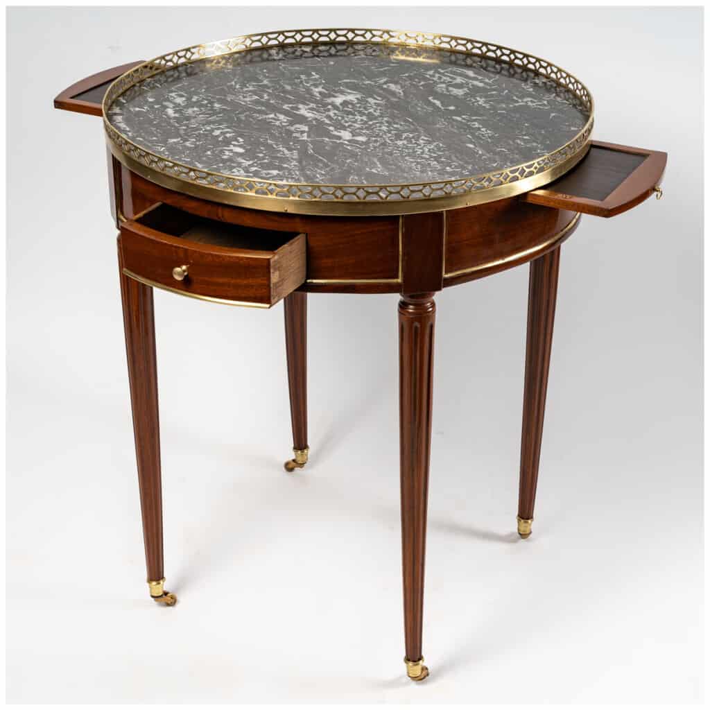 Table bouillotte d’époque Louis XVI (1774 – 1793). 3