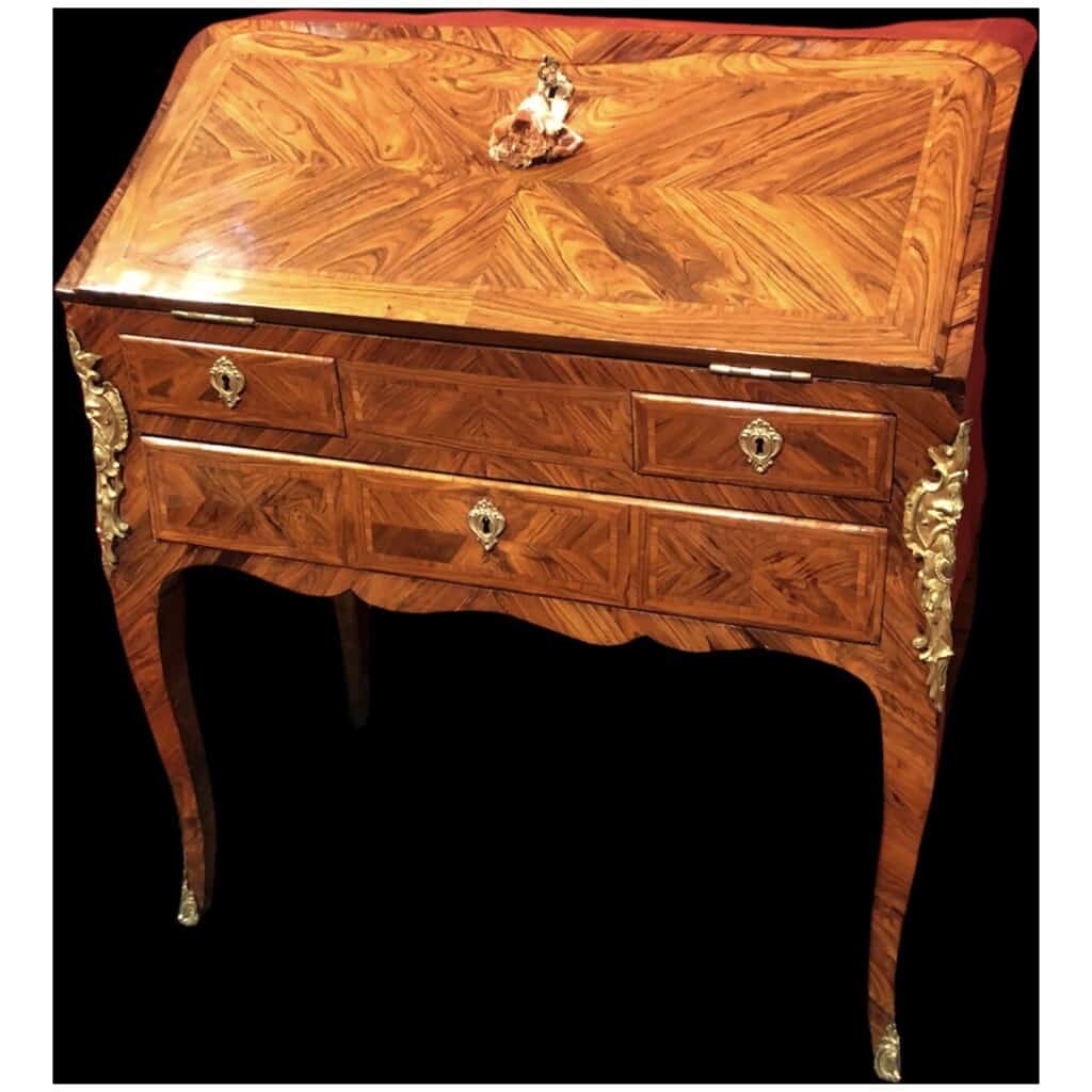 Bureau Louis XV dit “dos d’âne” en placage de bois de violette d’époque XVIIIè siècle 12