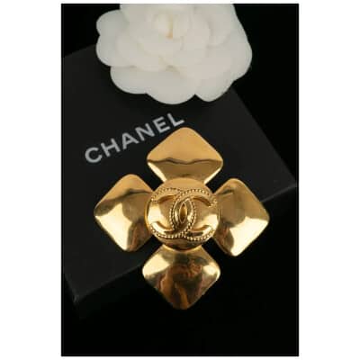 Broche croix Chanel Automne 1997