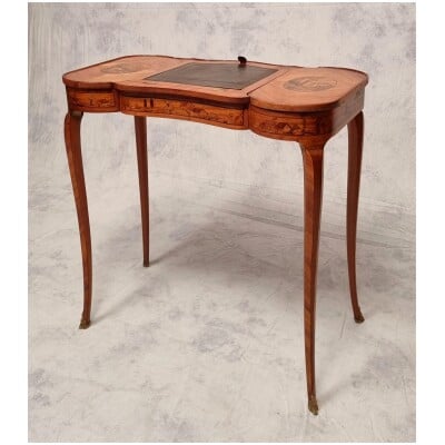 Table à Écrire de style Louis XV – Bois De Rose – 19ème