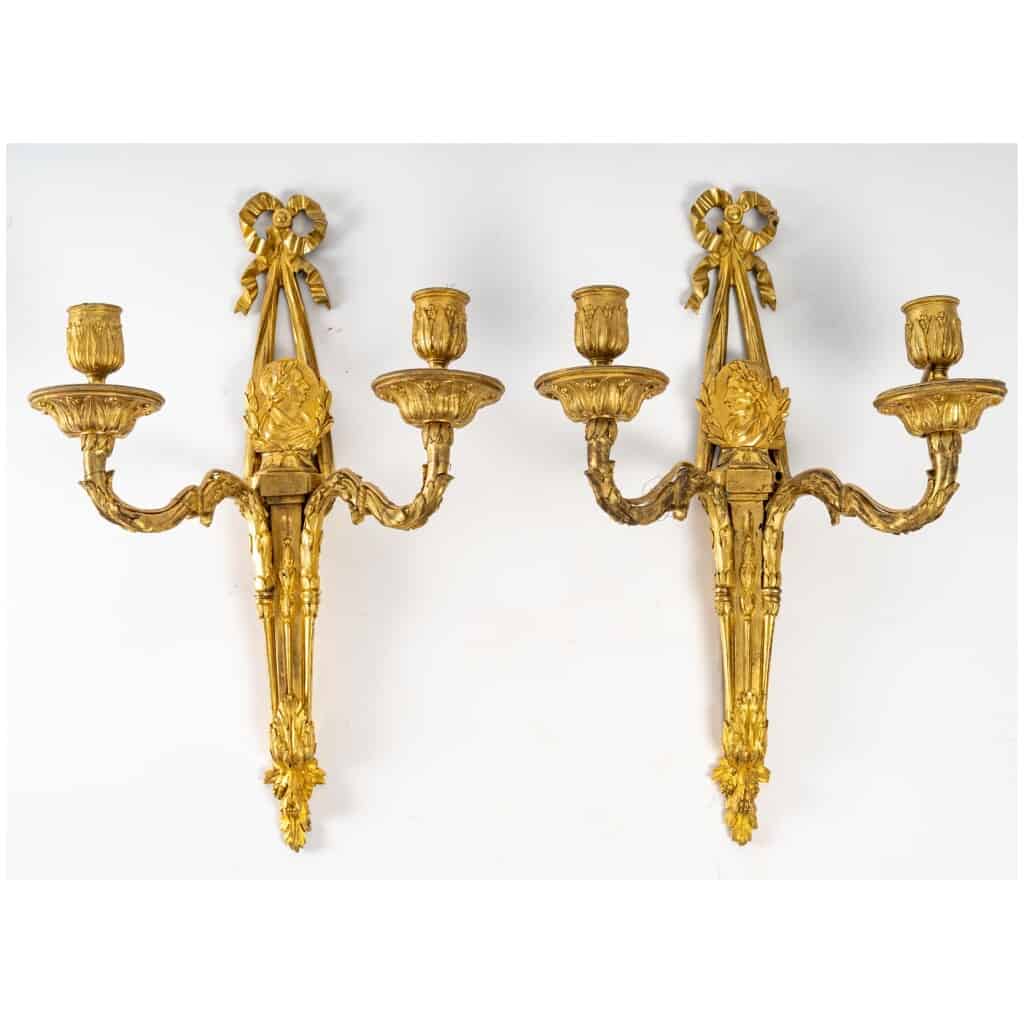 PAIR OF LOUIS PERIOD Sconces XVI (1774 – 1793). 3