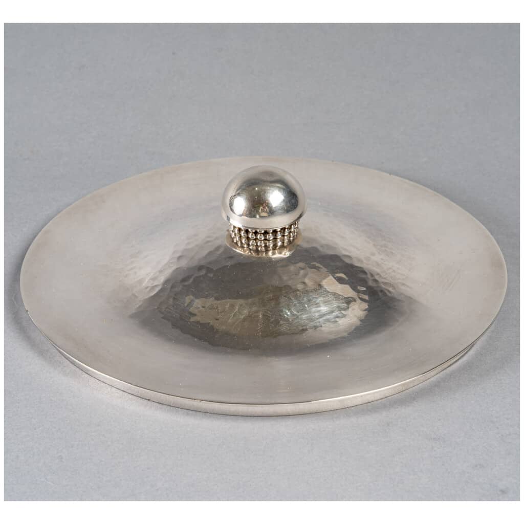 Jean Desprès – Centre De Table Soupière Métal Argenté Martelé Perlé 15