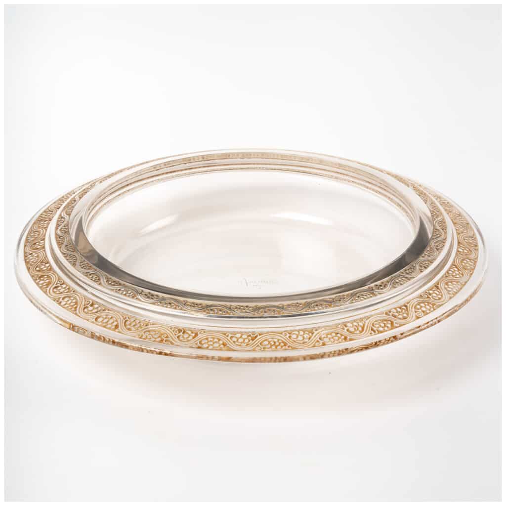 1935 René Lalique – Ricquewihr Flat Bowl Patinated White Glass Sepia 3