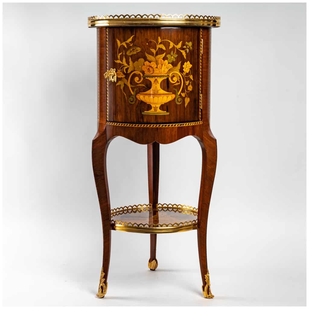 Table de salon d’époque Napoléon III (1851 – 1870). 3
