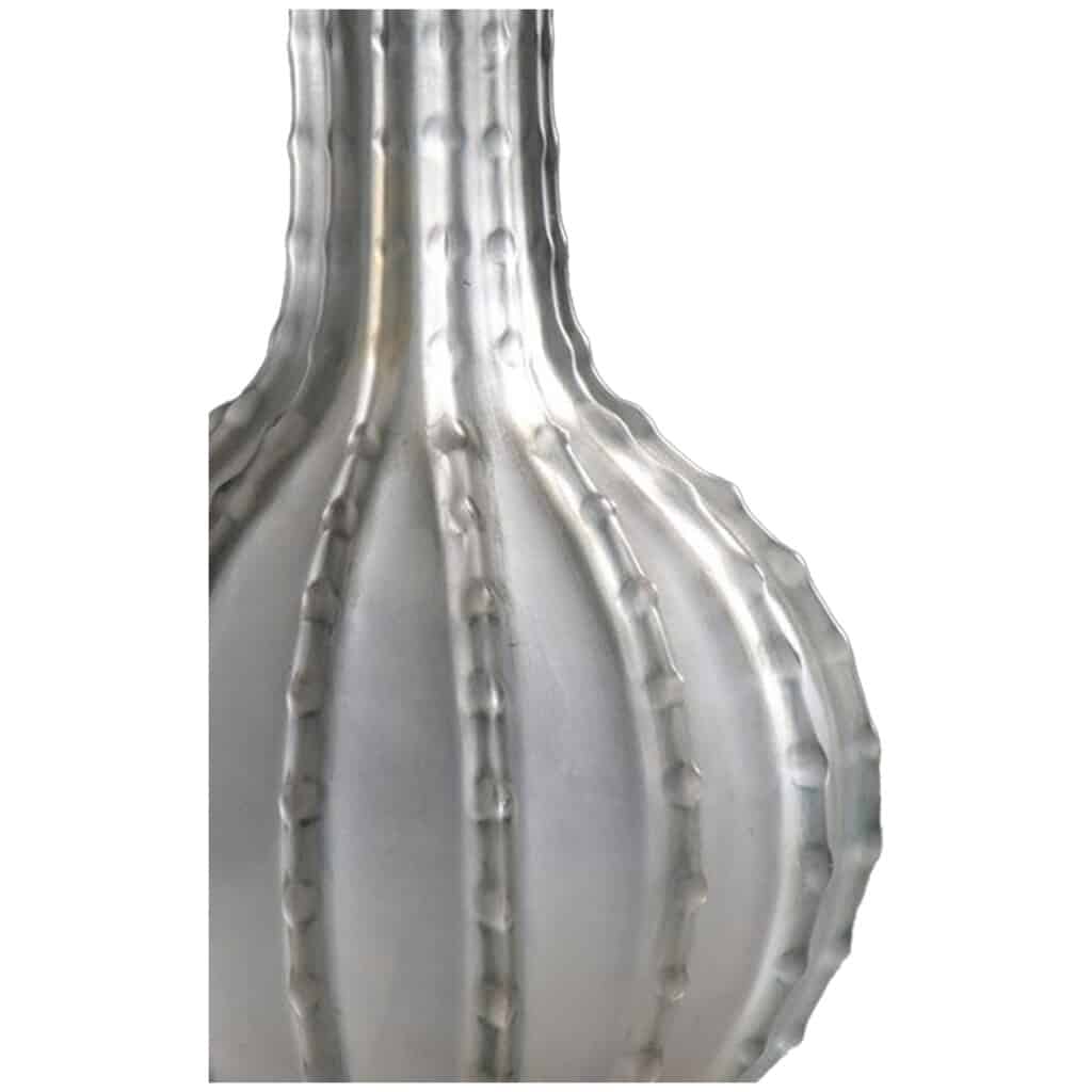 René LALIQUE : Vase « Dentelé » – 1912 5