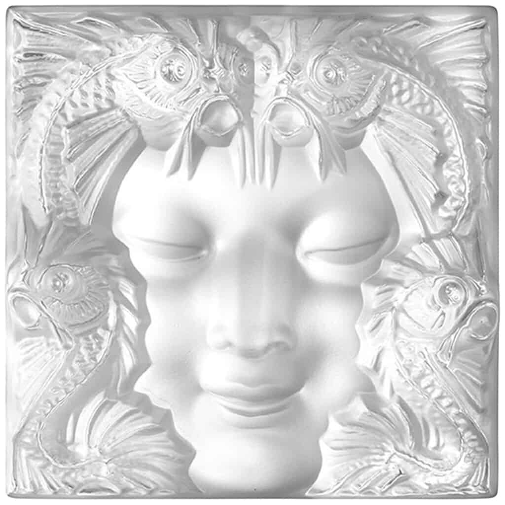 Lalique France : «Masque de femme» Motif décoratif 3