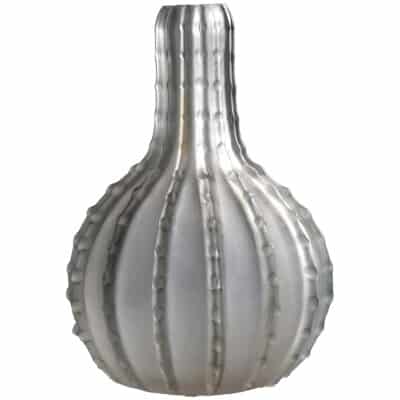 René LALIQUE: “Serrated” Vase – 1912