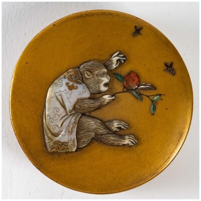 Japanese lacquered box decorated with a monkey
