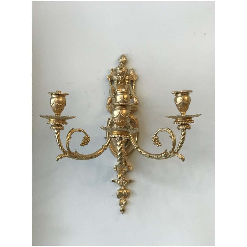 Pair of three-armed gilt bronze sconces, Louis style XVI 7