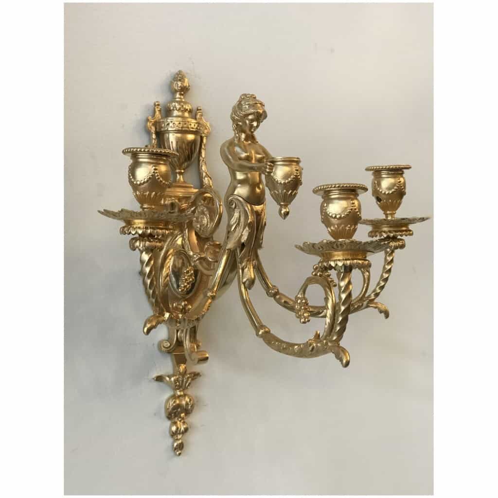 Paire d’applique à trois Bras en Bronze doré, Style louis XVI 4