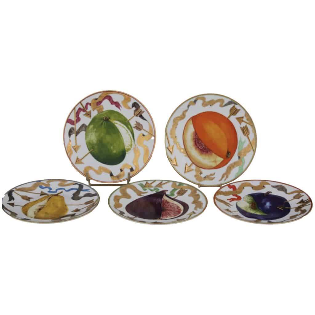 Hilton MC CONNICO for DAUM: 6 dessert plates "The lost arrows of Guillaume Tell" 4