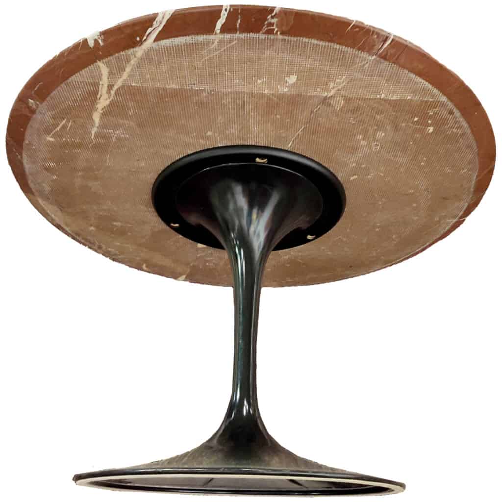 Eero SAARINEN (1910-1961) et KNOLL INTERNATIONAL , Table  » Tulipe «  6