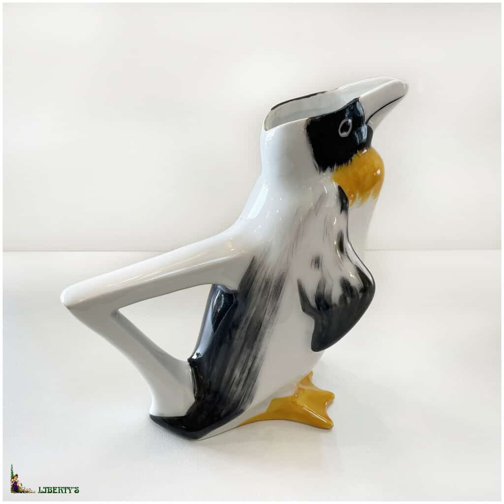 Penguin porcelain pitcher from Sandoz – Haviland Limoges, high. 17.5 cm (Deb. 3th) XNUMX