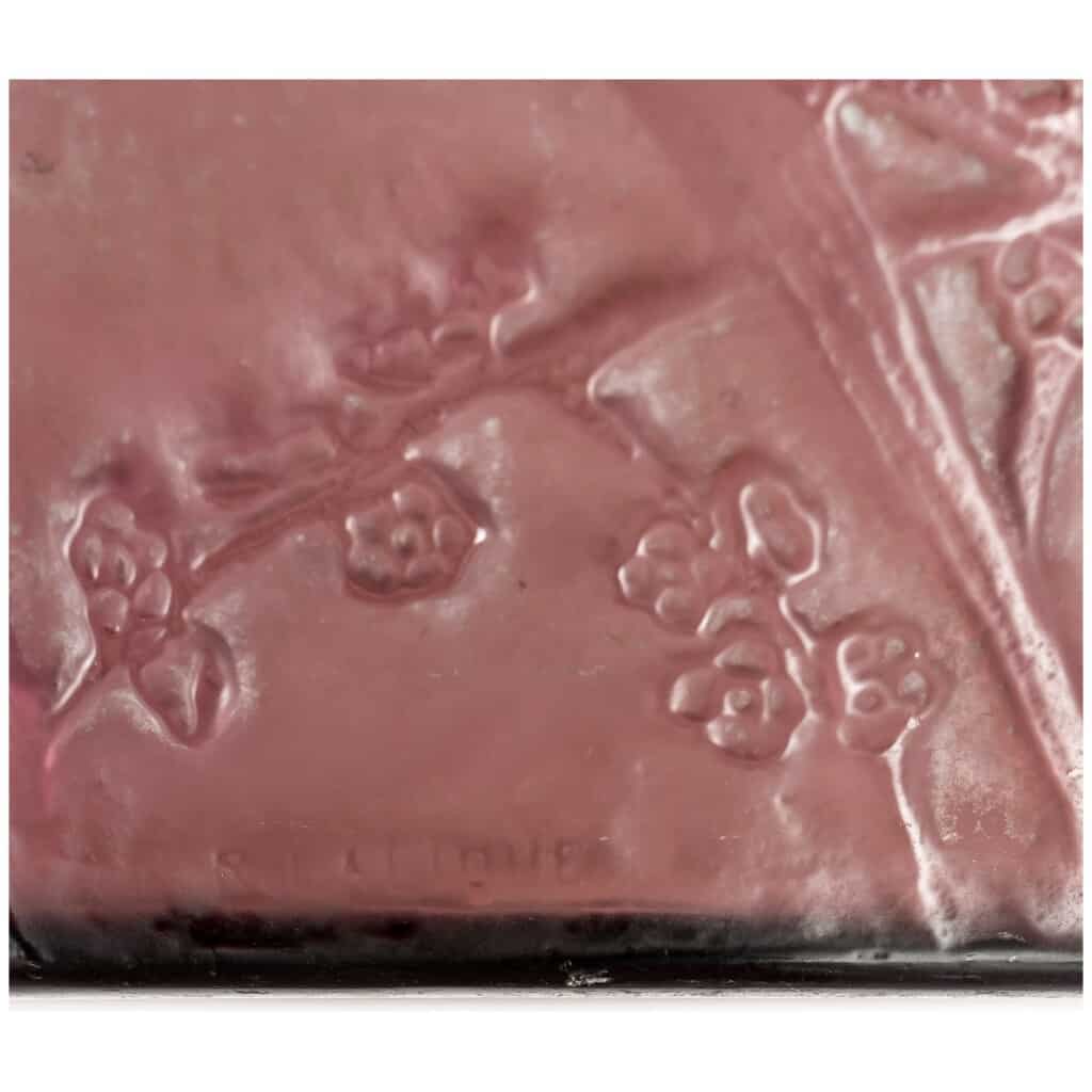 1919 René Lalique – Vase Perruches Verre Améthyste Patiné Blanc 10