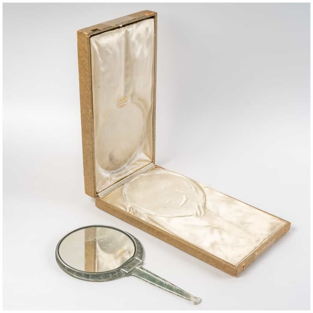 1912 René Lalique – Narcissus Mirror White Glass Blue Green Patina + Box 6