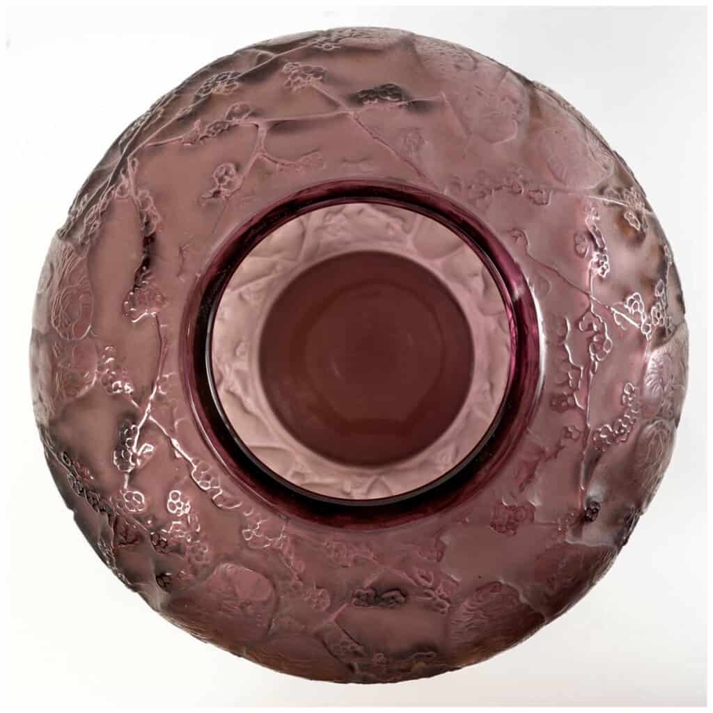 1919 René Lalique – Vase Perruches Verre Améthyste Patiné Blanc 6