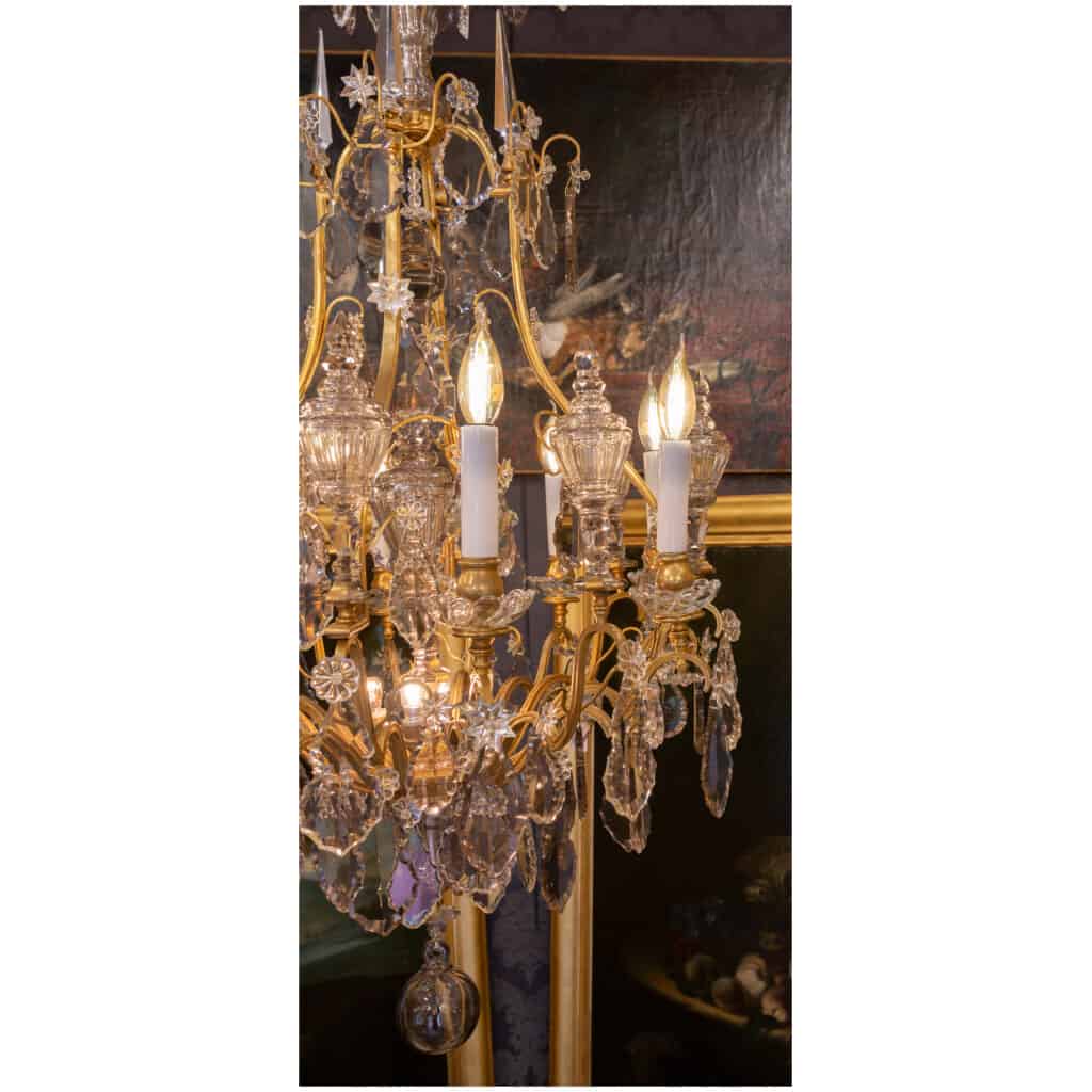 Palais Royal – Baccarat lustre cage en bronze doré à décor de cristal taillé vers 1880 13
