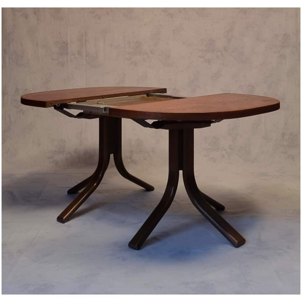 Table de Bruno Rey pour Dietiker par l’atelier « Stuhl aus Stein am Rhein » – Chêne – Ca 1970 4