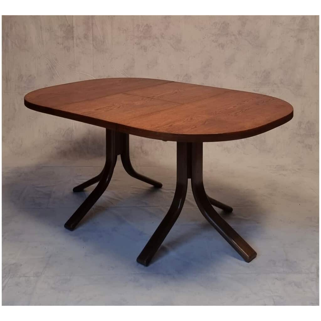 Table de Bruno Rey pour Dietiker par l’atelier « Stuhl aus Stein am Rhein » – Chêne – Ca 1970 7