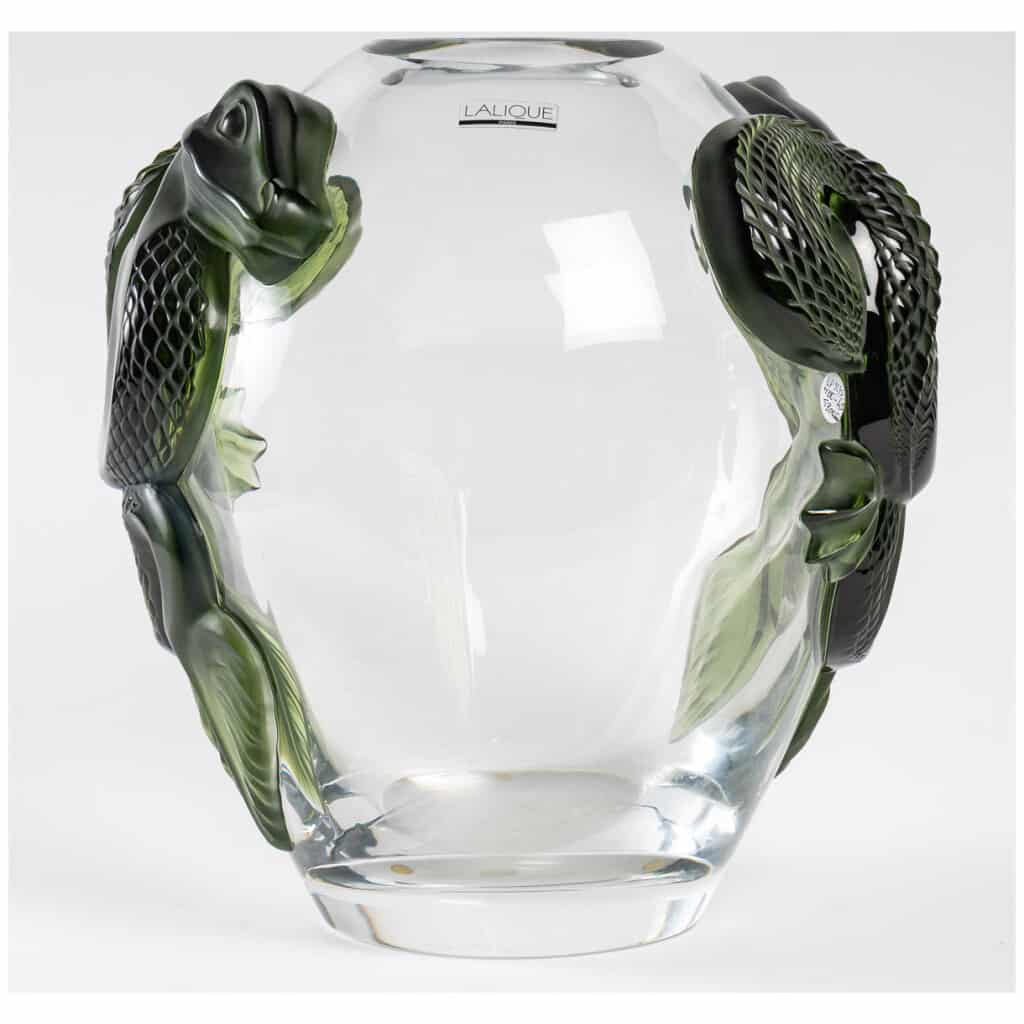 Lalique France: DRAGON 4 Vase