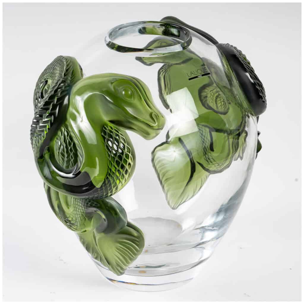 Lalique France : Vase DRAGON 5