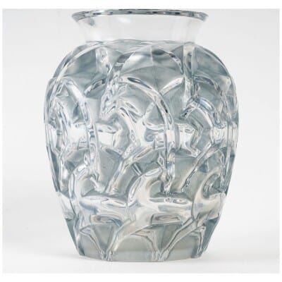 1931 René Lalique – Chamois Vase White Glass with Blue Patina