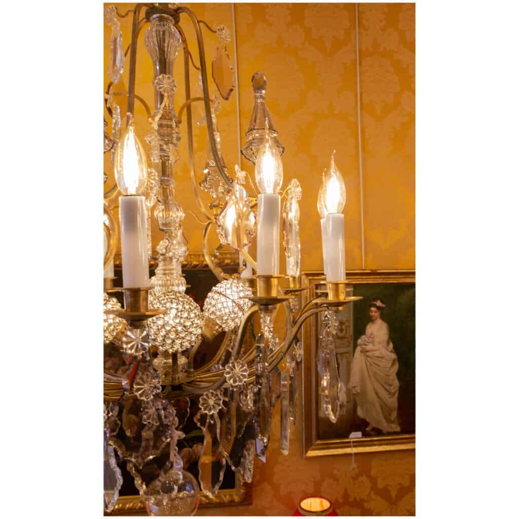Baccarat – lustre cage de style Louis XV en bronze doré à décor de cristal taillé vers 1890-1900 13
