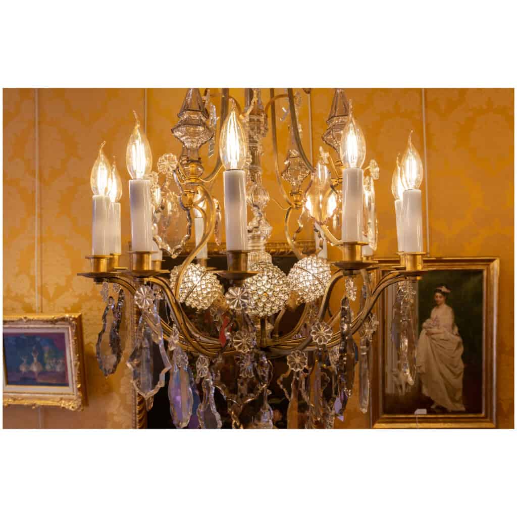 Baccarat – lustre cage de style Louis XV en bronze doré à décor de cristal taillé vers 1890-1900 9