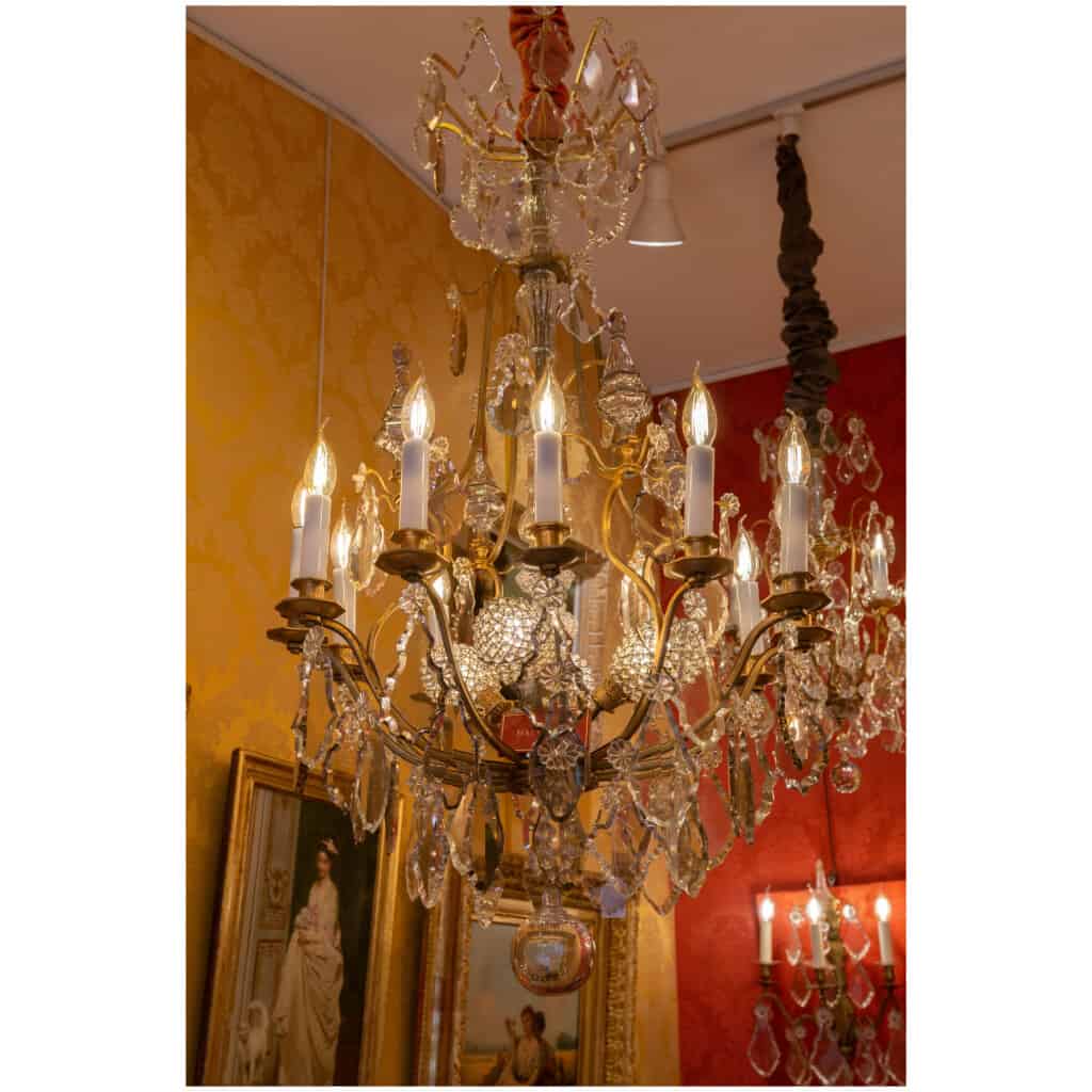 Baccarat – lustre cage de style Louis XV en bronze doré à décor de cristal taillé vers 1890-1900 16