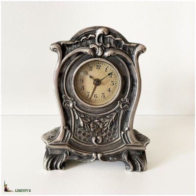 Art-Nouveau clock in silvered bronze with alarm clock, top. 10 cm, Deb. twentieth