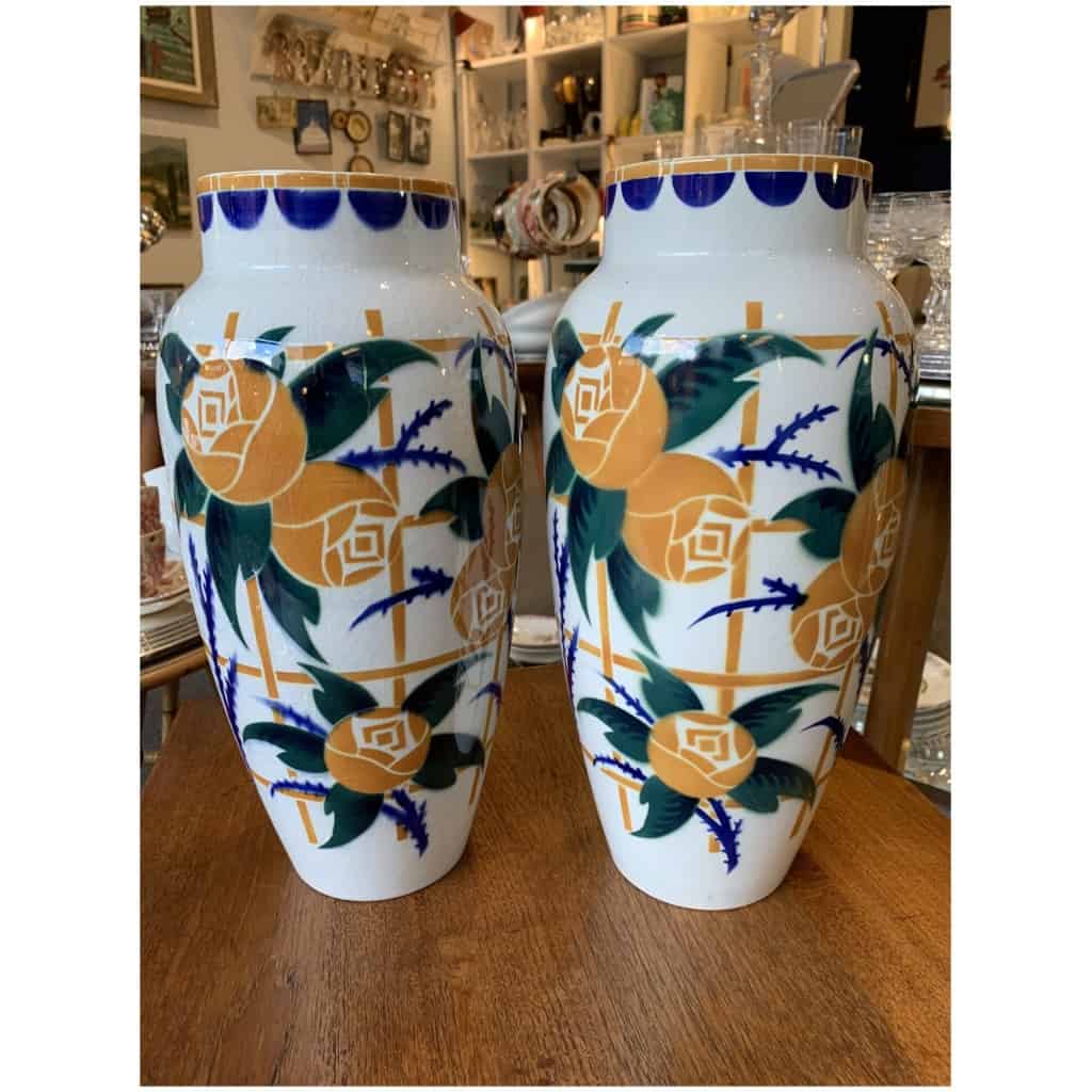 Pair of Lunéville vases 3