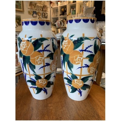 Pair of Lunéville vases 3