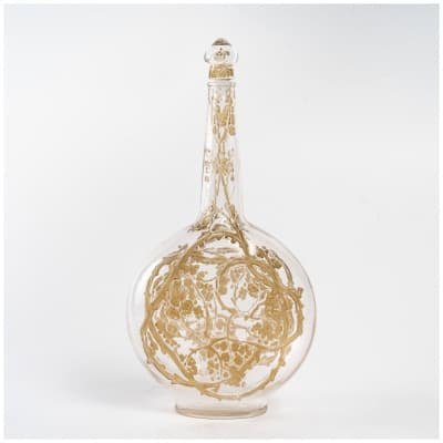 1914 René Lalique – Carafe Aubépines Verre Blanc Patiné Sépia