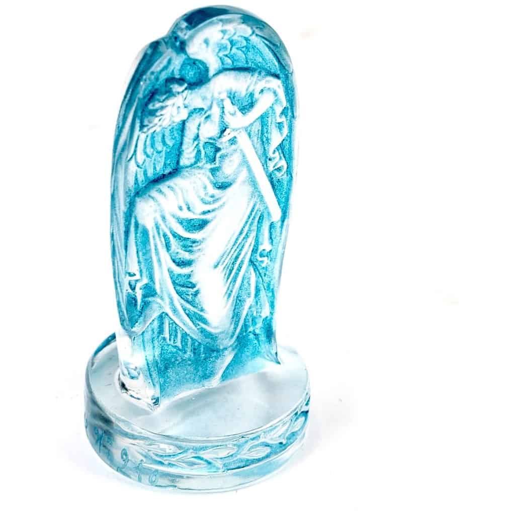 1920 René Lalique – Cachet Victoire Verre Blanc Patiné Bleu 4