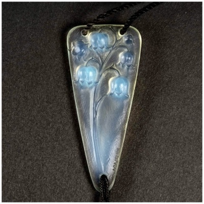 1921 René Lalique – Pendentif Muguet Verre Opalescent