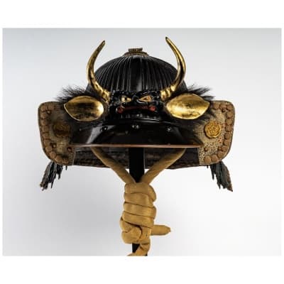 Kabuto Casque Japonais à 62 lamelles