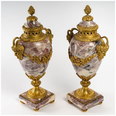 Pair of cassolettes from the Napoleon III period (1851 - 1870).